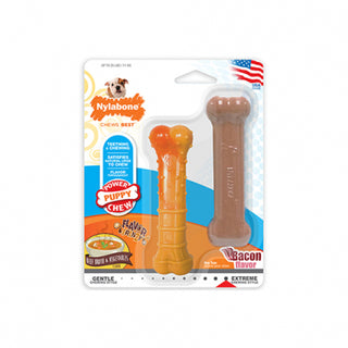NYLABONE® PUPPY POWER TOUGH PUPPY CHEW TOYS TWIN PACK BOUILLON DE BOEUF , LÉGUMES ET BACON RÉGULIER (PAQUET DE 2) CHIOT